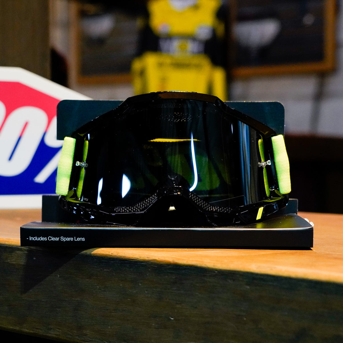 ACCURI 2 Goggle Neon Yellow - Mirror Silver Lens